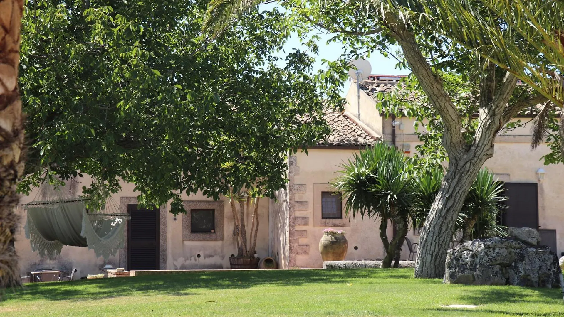 Resort Tenuta Aguglia Noto
