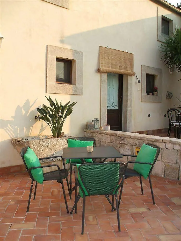 Tenuta Aguglia Noto Resort